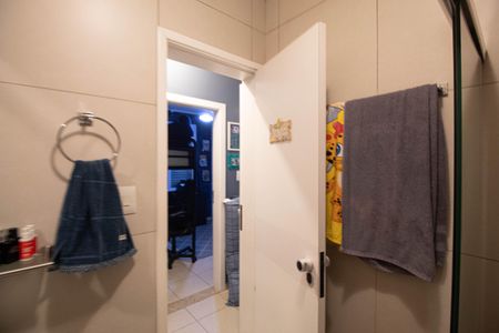 Apartamento à venda com 96m², 3 quartos e 2 vagasBanheiro 2