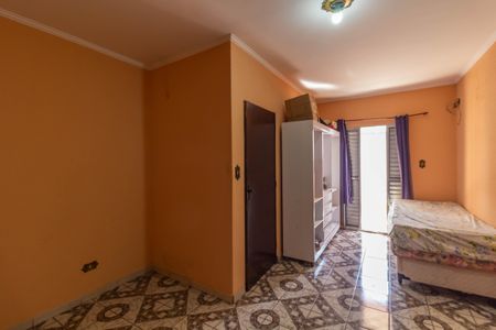 Casa à venda com 121m², 2 quartos e 3 vagas Casa à venda com 121m², 2 quartos e 3 vagasQuarto 1
