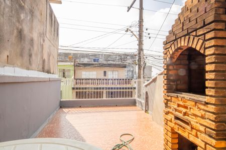 Casa à venda com 180m², 3 quartos e 3 vagas Casa à venda com 180m², 3 quartos e 3 vagasÁrea comum