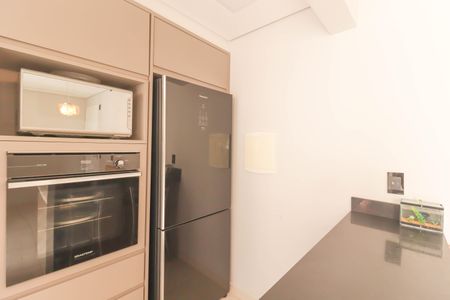 Apartamento à venda com 53m², 2 quartos e 1 vagaCozinha e Área de Serviço