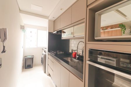 Apartamento à venda com 53m², 2 quartos e 1 vagaCozinha e Área de Serviço