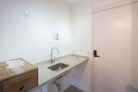 Studio para alugar com 25m², 1 quarto e sem vaga Studio para alugar com 25m², 1 quarto e sem vagaCozinha