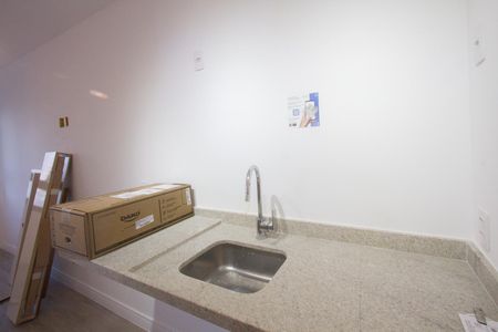 Studio para alugar com 25m², 1 quarto e sem vaga Studio para alugar com 25m², 1 quarto e sem vagaCozinha