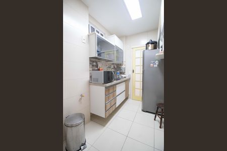 Apartamento à venda com 65m², 2 quartos e sem vaga Apartamento à venda com 65m², 2 quartos e sem vagaCozinha