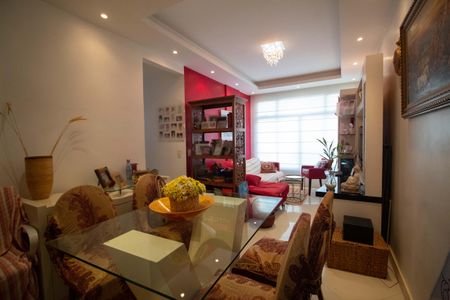 Apartamento à venda com 65m², 2 quartos e sem vaga Apartamento à venda com 65m², 2 quartos e sem vagaSala de Jantar