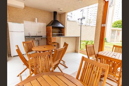 Apartamento para alugar com 40m², 2 quartos e 1 vaga Apartamento para alugar com 40m², 2 quartos e 1 vagaÁrea comum - Churrasqueira