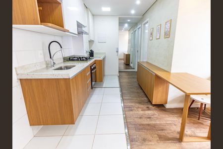 Apartamento para alugar com 40m², 2 quartos e 1 vaga Apartamento para alugar com 40m², 2 quartos e 1 vagaCozinha e Área de Serviço