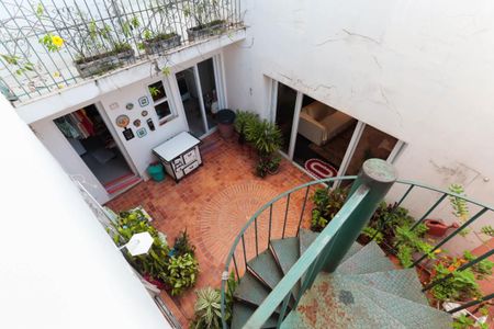 Casa à venda com 240m², 4 quartos e 3 vagas Casa à venda com 240m², 4 quartos e 3 vagasFoto 36