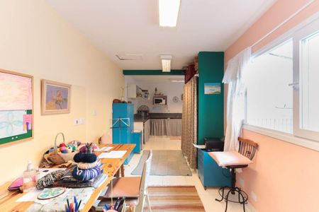 Casa à venda com 240m², 4 quartos e 3 vagas Casa à venda com 240m², 4 quartos e 3 vagasFoto 15