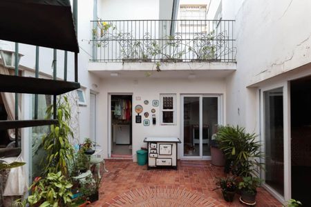 Casa à venda com 240m², 4 quartos e 3 vagas Casa à venda com 240m², 4 quartos e 3 vagasFoto 26