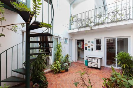 Casa à venda com 240m², 4 quartos e 3 vagas Casa à venda com 240m², 4 quartos e 3 vagasFoto 21