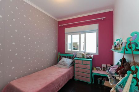 Casa à venda com 240m², 4 quartos e 3 vagas Casa à venda com 240m², 4 quartos e 3 vagasFoto 04