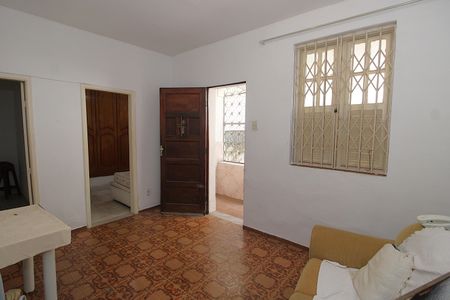 Casa à venda com 140m², 3 quartos e sem vagaSala