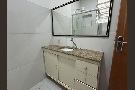 Casa à venda com 140m², 3 quartos e sem vagaBanheiro da Suíte