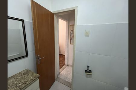 Casa à venda com 140m², 3 quartos e sem vagaBanheiro da Suíte