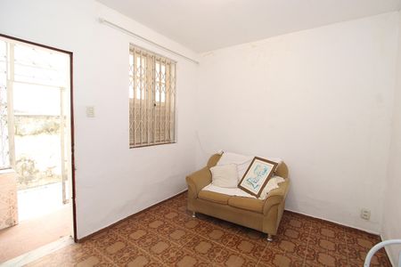 Casa à venda com 140m², 3 quartos e sem vagaSala