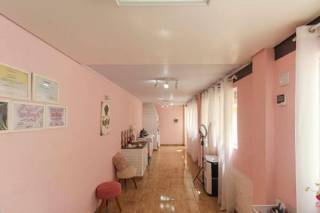 Casa à venda com 240m², 4 quartos e 2 vagasEscritório - edícula