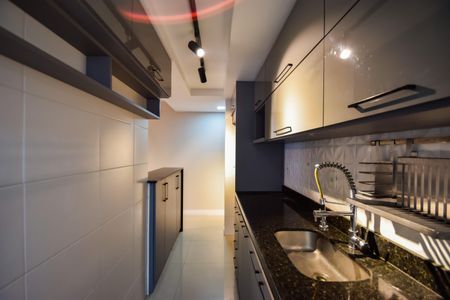 Apartamento à venda com 79m², 3 quartos e 1 vagaCozinha