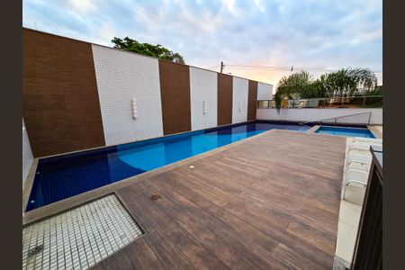 Apartamento à venda com 79m², 3 quartos e 1 vagaÁrea comum - Piscina