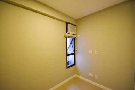 Apartamento à venda com 79m², 3 quartos e 1 vagaQuarto 2