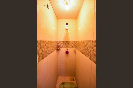 Casa para alugar com 110m², 2 quartos e sem vaga Casa para alugar com 110m², 2 quartos e sem vagaBanheiro Suíte 2