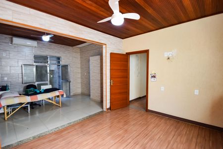 Casa para alugar com 110m², 2 quartos e sem vaga Casa para alugar com 110m², 2 quartos e sem vagaSuíte