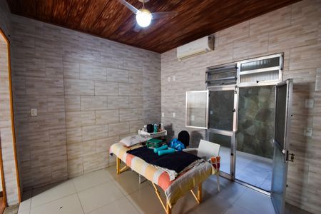 Casa para alugar com 110m², 2 quartos e sem vaga Casa para alugar com 110m², 2 quartos e sem vagaSuíte