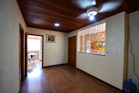 Casa para alugar com 110m², 2 quartos e sem vaga Casa para alugar com 110m², 2 quartos e sem vagaSala