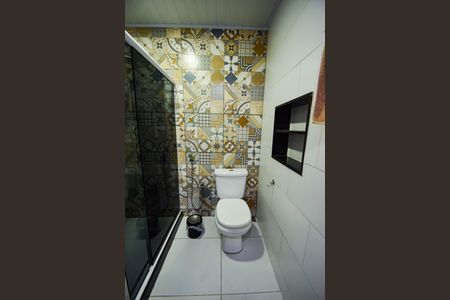 Casa para alugar com 110m², 2 quartos e sem vaga Casa para alugar com 110m², 2 quartos e sem vagaBanheiro Suíte