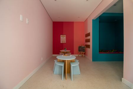 Apartamento para alugar com 32m², 1 quarto e sem vagaÁrea comum - Brinquedoteca