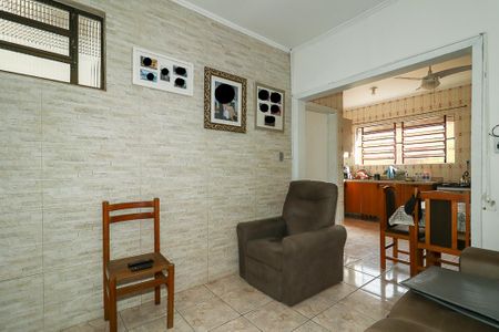 Casa à venda com 150m², 3 quartos e 3 vagasSala