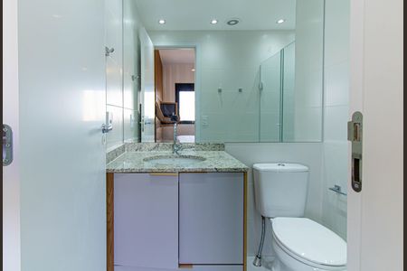 Apartamento para alugar com 24m², 1 quarto e sem vagaBanheiro da Suíte