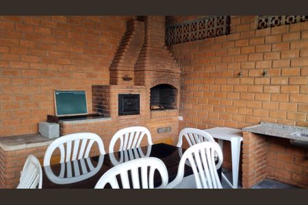 Apartamento à venda com 97m², 3 quartos e 2 vagas Apartamento à venda com 97m², 3 quartos e 2 vagasÁrea comum - Churrasqueira