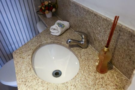 Apartamento à venda com 97m², 3 quartos e 2 vagas Apartamento à venda com 97m², 3 quartos e 2 vagasLavabo