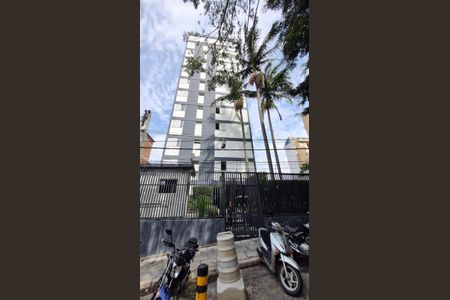 Apartamento à venda com 97m², 3 quartos e 2 vagas Apartamento à venda com 97m², 3 quartos e 2 vagasFachada