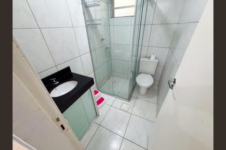Apartamento à venda com 54m², 3 quartos e 1 vaga Apartamento à venda com 54m², 3 quartos e 1 vagaBanheiro