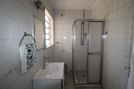 Casa à venda com 271m², 3 quartos e 1 vagaBanheiro