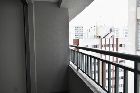 Apartamento à venda com 34m², 1 quarto e sem vagaSacada