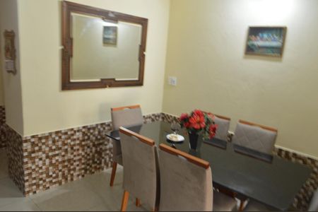 Casa de condomínio à venda com 144m², 3 quartos e sem vagaCozinha