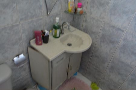 Casa de condomínio à venda com 144m², 3 quartos e sem vagaBanheiro