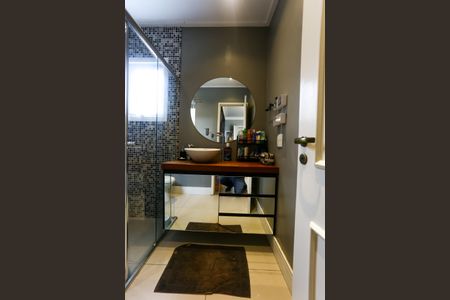 Casa à venda com 447m², 4 quartos e 2 vagas Casa à venda com 447m², 4 quartos e 2 vagasBanheiro da Suíte 3