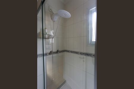 Casa à venda com 447m², 4 quartos e 2 vagas Casa à venda com 447m², 4 quartos e 2 vagasBanheiro da Suíte 2