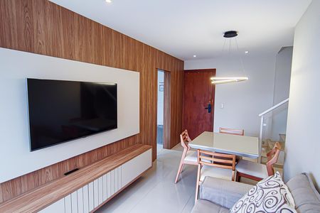 Sala de apartamento para alugar com 3 quartos, 150m² em Taquara, Rio de Janeiro