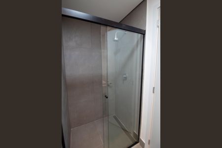 Banheiro de apartamento à venda com 1 quarto, 37m² em Pinheiros, São Paulo