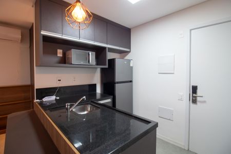 Cozinha de apartamento à venda com 1 quarto, 37m² em Pinheiros, São Paulo