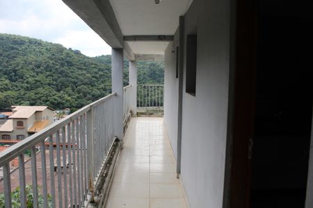 Apartamento para alugar com 65m², 2 quartos e sem vagaVaranda