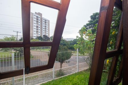 Casa à venda com 394m², 4 quartos e 3 vagasVista