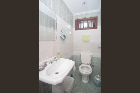 Casa à venda com 394m², 4 quartos e 3 vagasLavabo