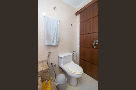 Casa à venda com 394m², 4 quartos e 3 vagasBanheiro da Suíte