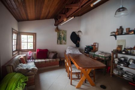 Casa à venda com 394m², 4 quartos e 3 vagasÁrea comum - Churrasqueira